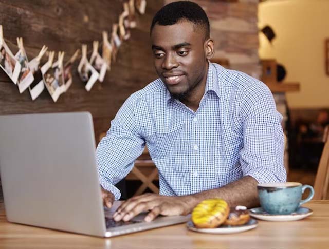 Restaurants Connectés